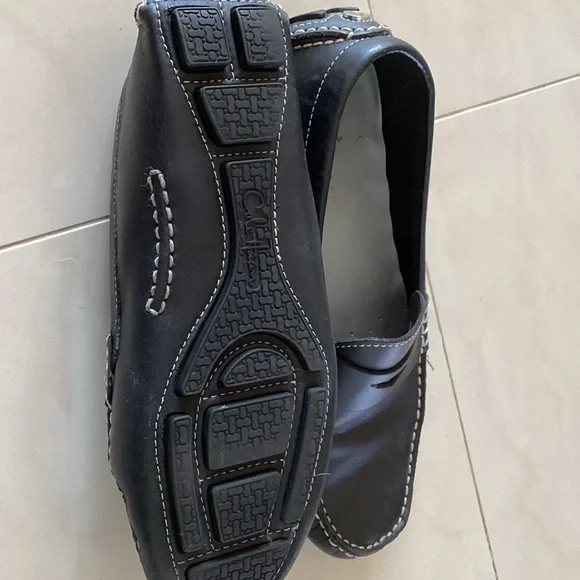 Cole Haan Women’s Black Leather Slip-On Loafers - Picture 4 of 4